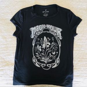 American Eagle shirt